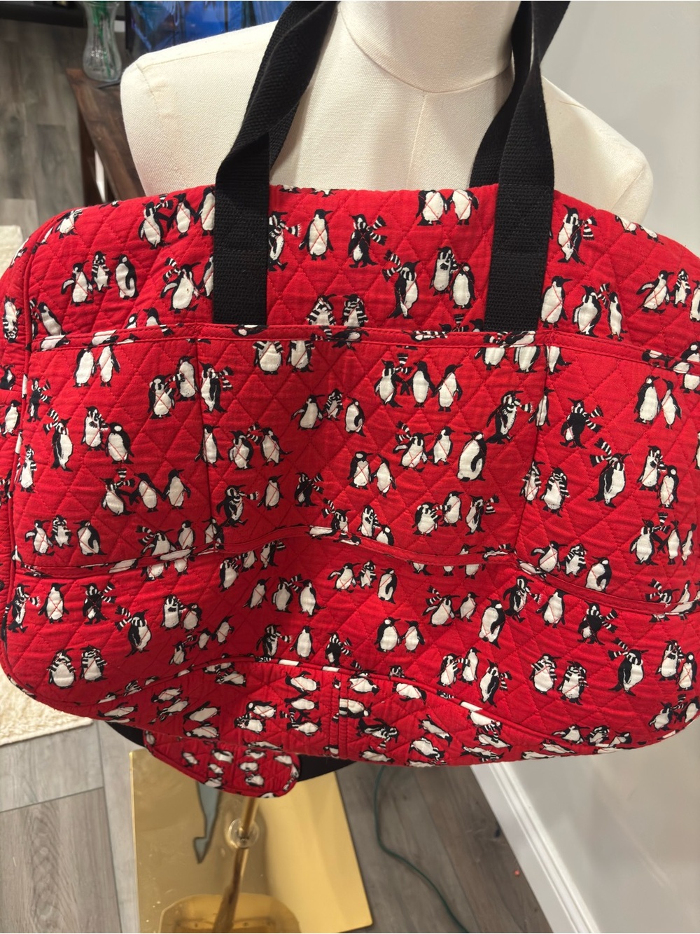 Vera Bradley Red Quilted playful Penguin Weekender Bag retired pattern travel - Picture 3 of 10